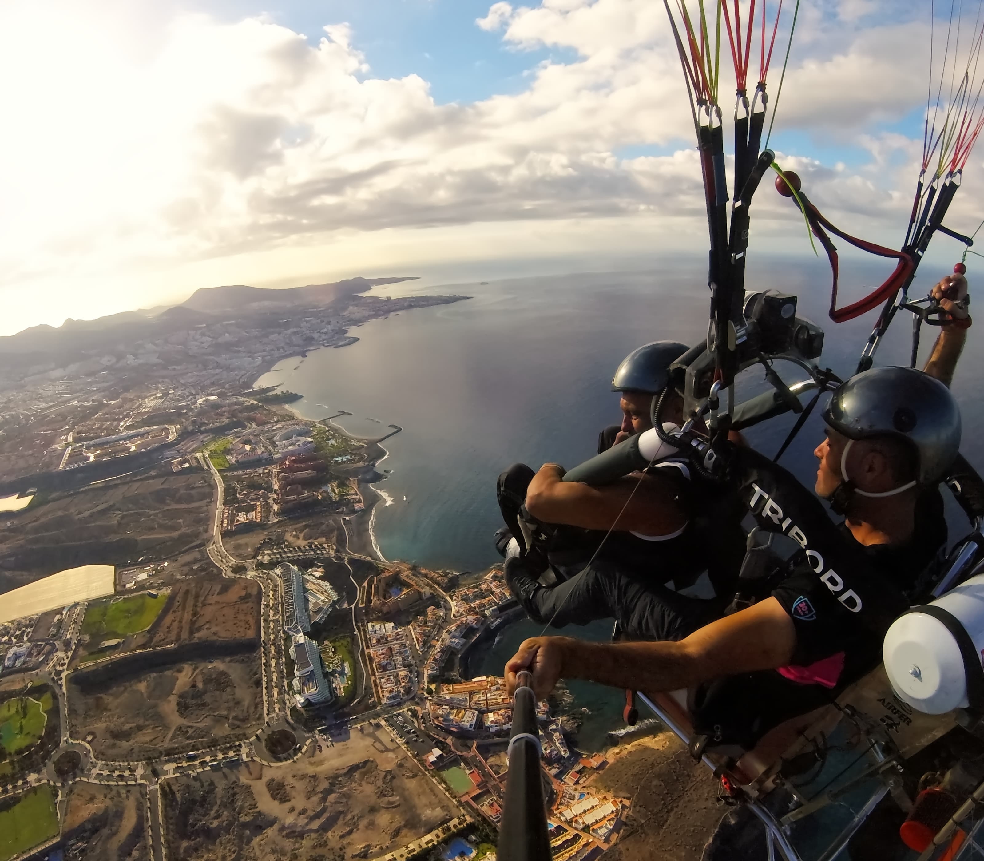 Paratrike tandem paragliding